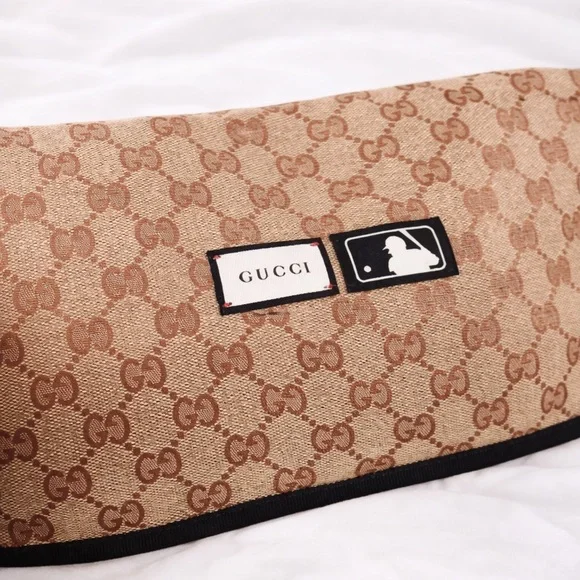 Authentic Gucci x MLB Limited Edition Supreme Monogram Canvas Clutch / Pouch. - Picture 2 of 11